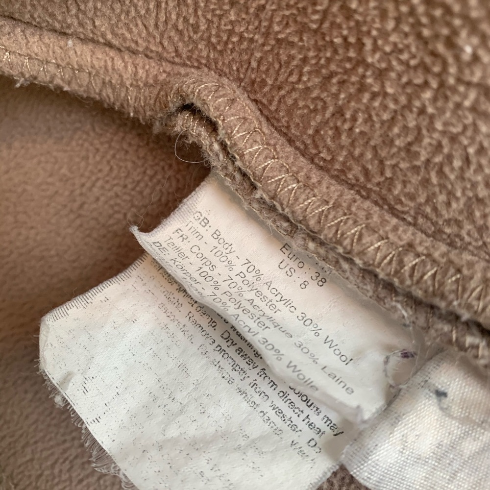 Bench Sweater - Picture 6 of 6